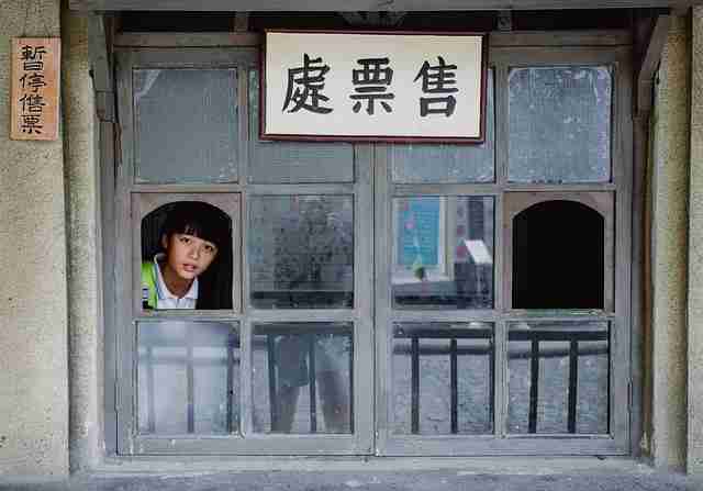 流量翻倍!鉴黄师免费观看商业模式完全指南